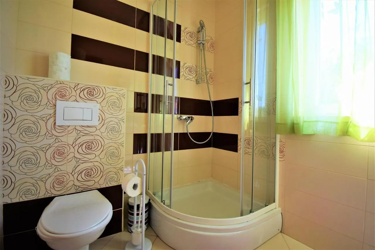 Apartment Apartmani Bakran Lopar Croatia